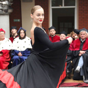 studentka kierunku taniec