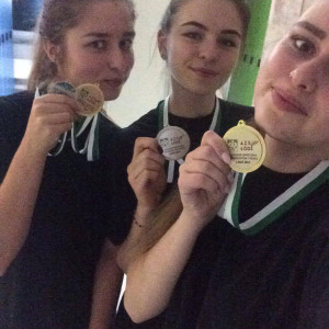Od lewej: Valeria Potaichuk, Svitlana Ilchenko, Alina Potaichuk