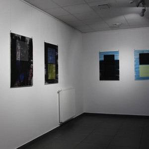 Wystawa prodziekan kierunku grafika w Akademii Sztuk Pięknych