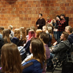 Kto nam wciska kit, czyli jak rodzą się mity i fake newsy na temat Unii Europejskiej?