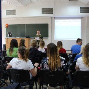 Warsztat "Skąd się biorą błędy językowe" - dr Ewa Gdak
