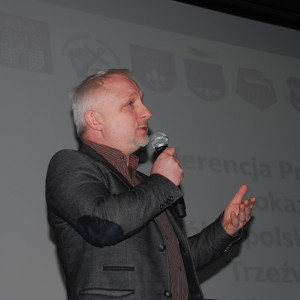 XI Konferencja Profilaktyczna z okazji Ogólnopolskiego Dnia Trzeźwości "Włącz myślenie - wyłącz uzależnienie"