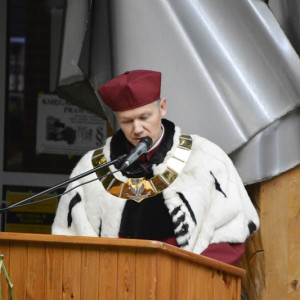 Rektor AKademii - dr Leszek Kuras