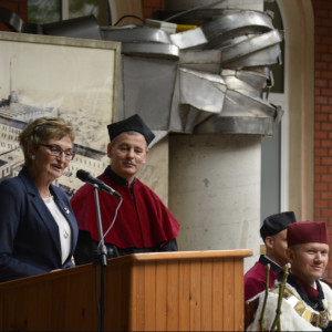 Wystąpienie Pani Marii Kowalczyk - Sekretarz Okregowej Rady Pielęgniarek i Połoznych w Łodzi