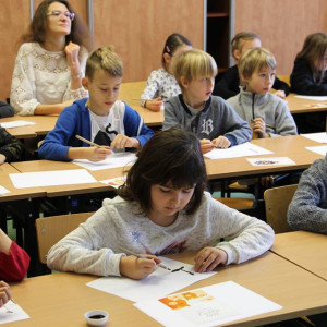 Studenci filologii uczyli kaligrafii