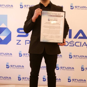 Akademia z prestiżowymi nagrodami „Studia z Przyszłością"