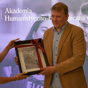 Statuetki i podziękowania partnerom technologicznym wręczone