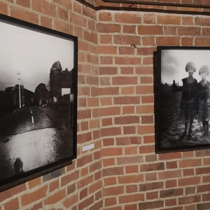 Wystawa kierunku grafika w wieży muzeum w Łęczycy otwarta