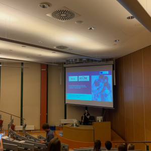 Występ studentek na konferencji „Medyczne Targi Wiedzy 2022”