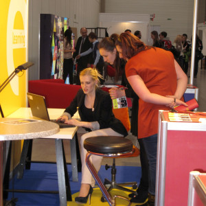 AHE Łódź Targi Edukacyjne studenci