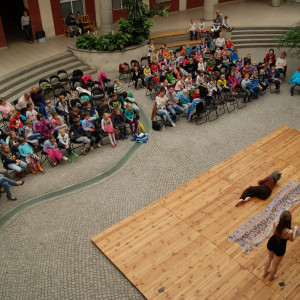 AHE student taniec Patio