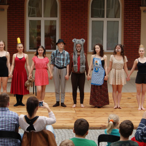 AHE student taniec Patio