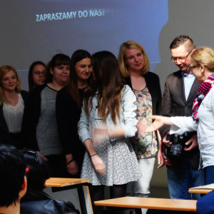 Daniel Dajczak oraz uczniowie Kamila Matysik, Patrycja Kaczmarek, Agata Wajma, Monika Starystach, Natalia Rzechaczek, Anna Kokot  „Wiadomości ZST”  Zespół Szkół Technicznych im. Jana Pawła II w Zbąszynku