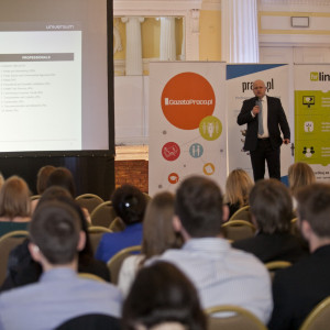 AHE Łódź uczelnie wyższe wyróżnienia