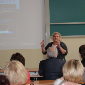 Ogólnopolska Konferencja Naukowo – Metodyczna „BULLYING - Jak sobie radzić z przemocą rówieśniczą w szkole?” 9