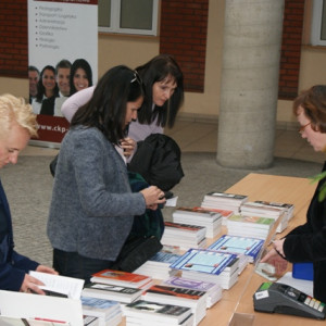 Konferencja "Przyczyn i zapobiegania zachowaniom ryzykownym w obszarze seksualności młodzieży"