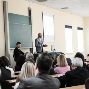 Akademia Humanistyczno-Ekonomiczna w Łodzi